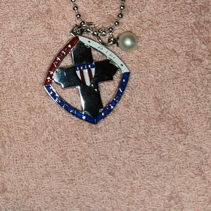 Armed forces pearl necklace